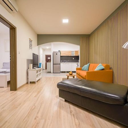 Vesna Convenient Apartment Μπρατισλάβα Εξωτερικό φωτογραφία